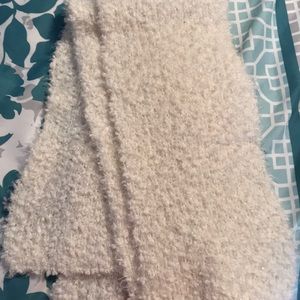 Winter white scarf